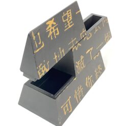 Piramidės formos rytietiška medinė dėžutė 12,5x24x22 cm