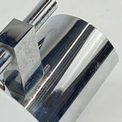 Chromuoto metalo sieninis šviestuvas baltu stiklo gaubtu 10,5x12x23,5 cm