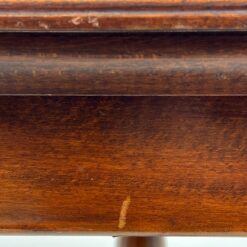 Raudonmedžio išskleidžiamas valgomojo stalas 80×130,5(+34)x76 cm