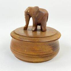 Apvali medinė dėžutė su dramblio figūra 12x12x12 cm