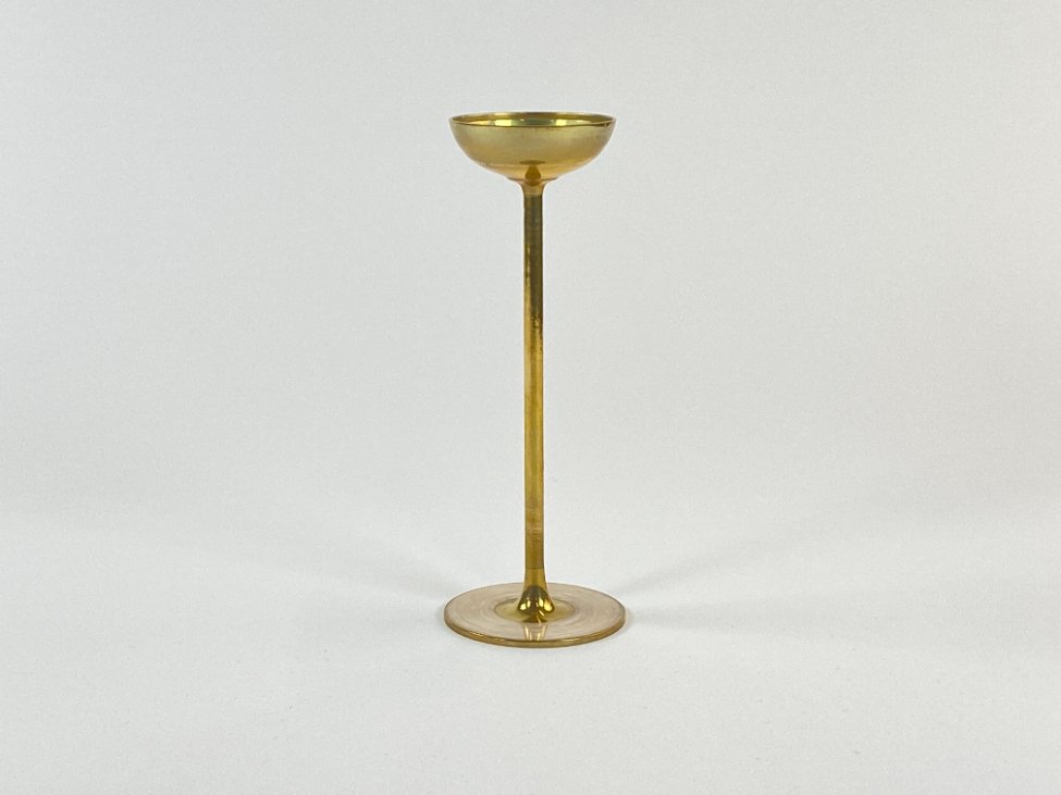 DN0169-zvakides-2 Žalvarinė žvakidė su perlamutriniu epoksido pagrindu 7,5×7,5×20 cm