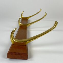 Medinė sieninė kabykla su trijais dvigubais žalvario kabliukais 9x52x14 cm