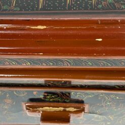 Rytietiška spintelė – skrynia papuošalams 34x44x41 cm