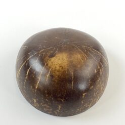 Perlamutru inkrustuotas dubuo iš kokoso kevalo 15,5×15,5×6 cm