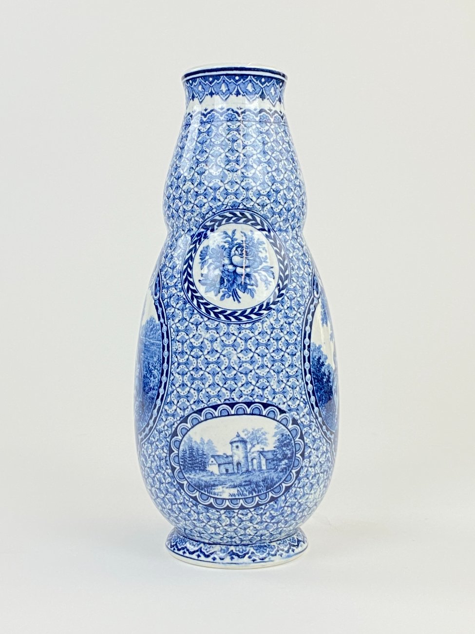 DN0197-vazos-ir-asociai-3 Keramikinės Franz Anton Mehlem vazos 2 vnt. komplektas 10,5×10,5×25,5 cm