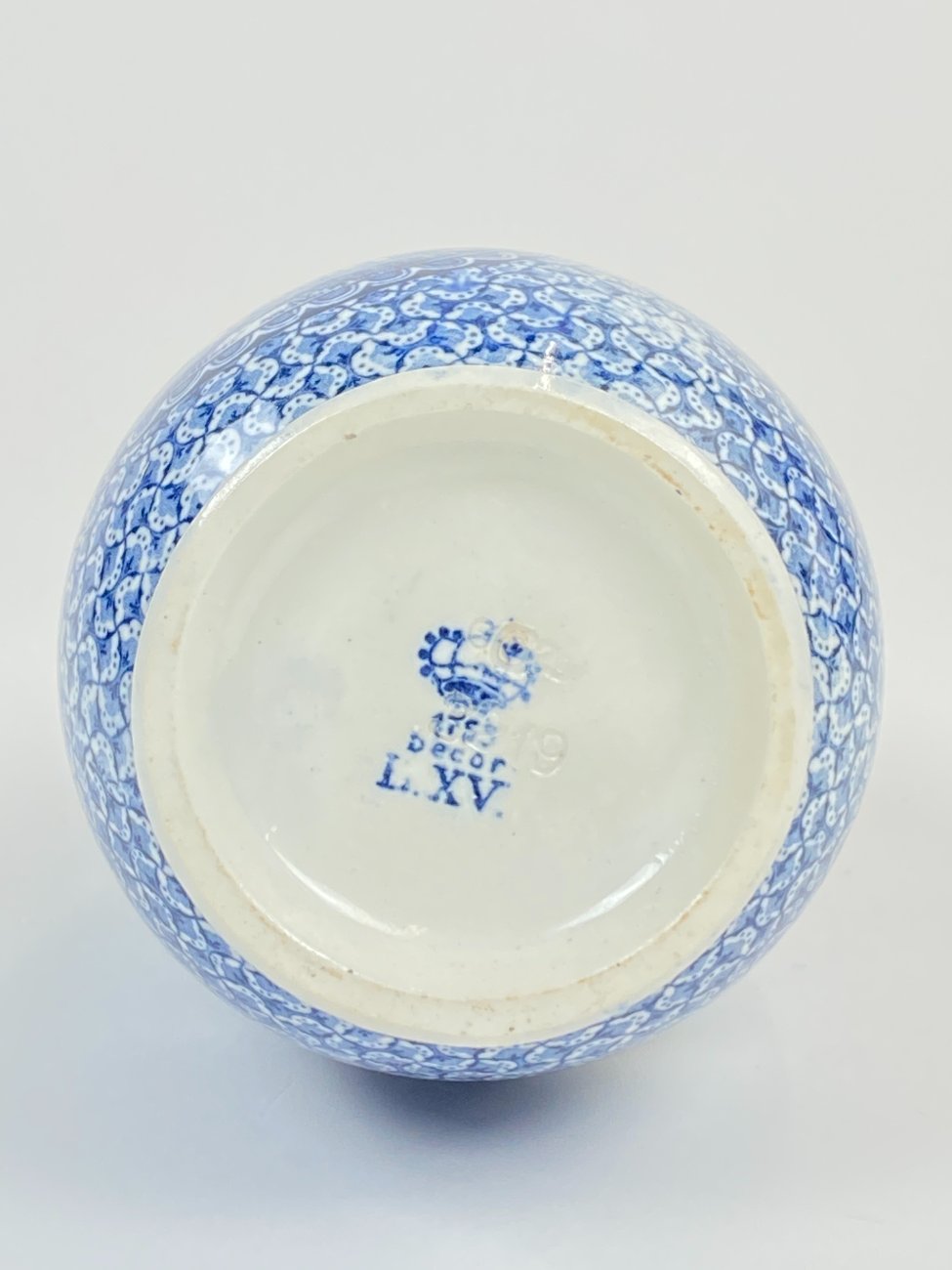 DN0197-vazos-ir-asociai-8 Keramikinės Franz Anton Mehlem vazos 2 vnt. komplektas 10,5×10,5×25,5 cm