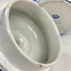 Keramikinis Franz Anton Mehlem indas su dangčiu 17x17x27 cm