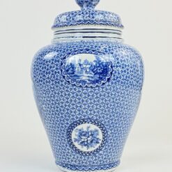 Keramikinis Franz Anton Mehlem indas su dangčiu 17x17x27 cm