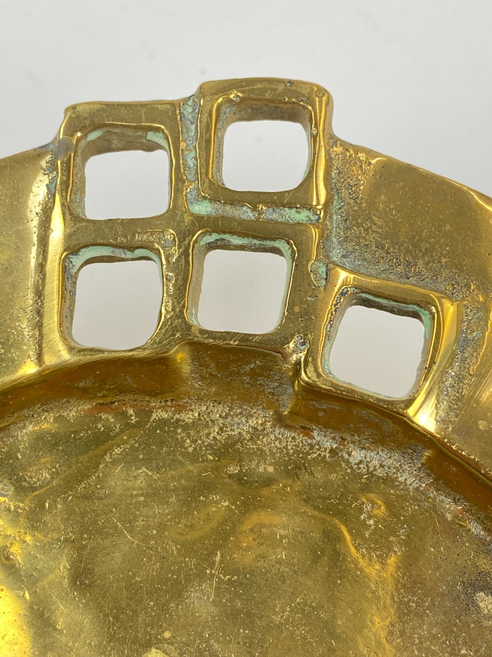 DN0210-lekstes-7 Žalvarinė lėkštutė 18,5x18x1,5 cm