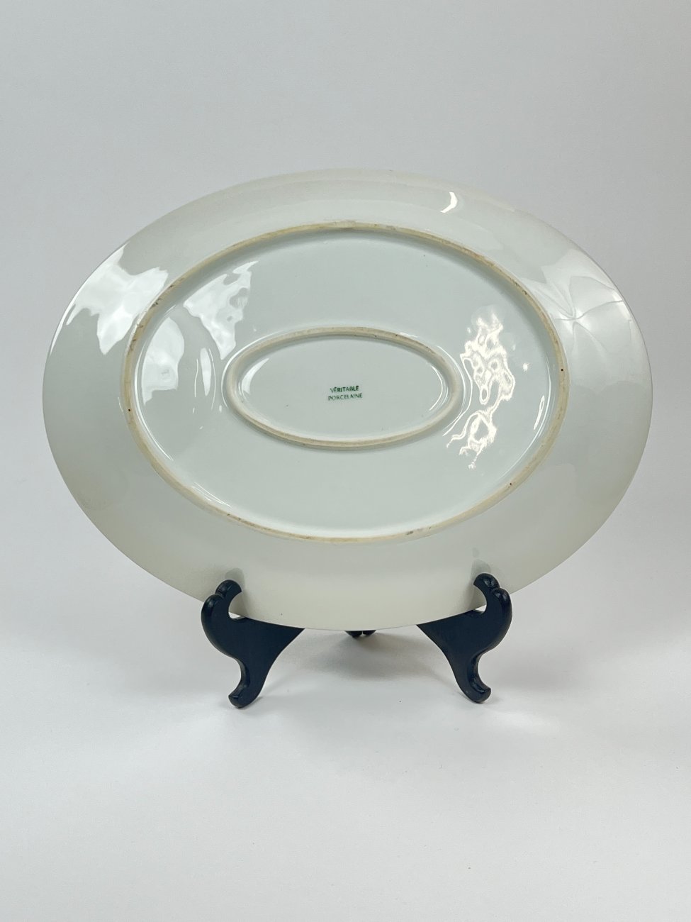 DN0237-servizu-dalys-5 Veritable Porcelaine serviravimo lėkštė su žuvų atvaizdu 26,5×34,5×3,5 cm