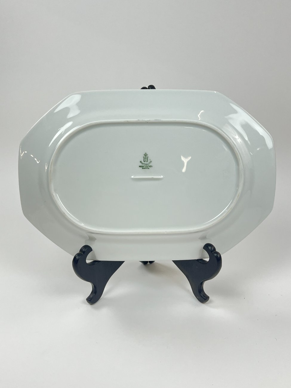 DN0239-servizu-dalys-4 Porcelianinė Winterling serviravimo lėkštė su žuvies atvaizdu 19x29x2,5 cm