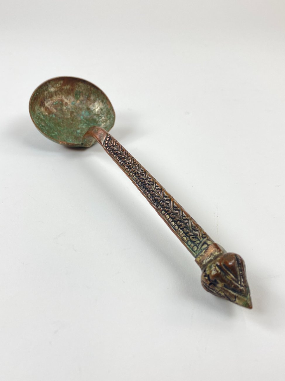 DN0250-stalo-irankiai-1 Varinis samtelis 6×21,5×4 cm