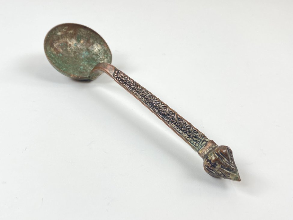 DN0250-stalo-irankiai-2 Varinis samtelis 6×21,5×4 cm