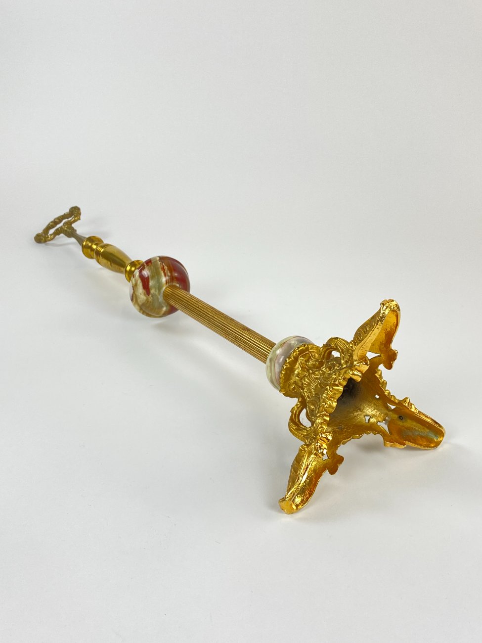 HF0176-interjero-ir-apdailos-prekes-10 Žalvarinė pastatoma dekoracija su akmens detalėmis 16x16x67,5 cm