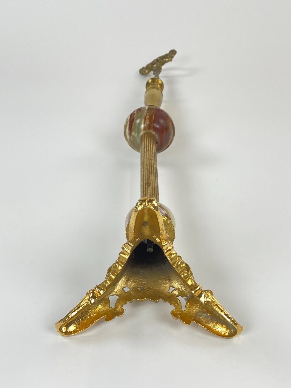 HF0176-interjero-ir-apdailos-prekes-9 Žalvarinė pastatoma dekoracija su akmens detalėmis 16x16x67,5 cm