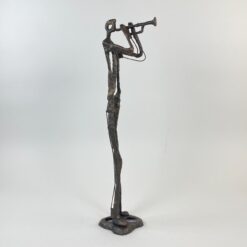 Statula iš metalo "Trimitininkas" 23x14x64 cm
