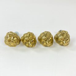 Žalvarinė baldo rankenėlė “Liūto galva” 3,5x3x3,5 cm