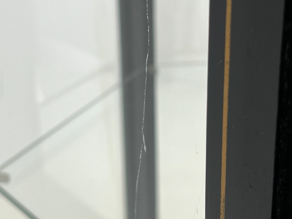 HL0173-vitrinos-14 Rytietiška šešiakampė vitrina 70x61x177 cm