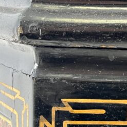 Rytietiška šešiakampė vitrina 70x61x177 cm