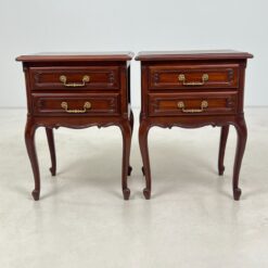 Riešutmedžio spintelės 2 vnt. komplektas 37x44x59 cm