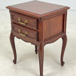 Riešutmedžio spintelės 2 vnt. komplektas 37x44x59 cm