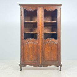 Ąžuolinis dviejų durų bufetas 40,5×109,5×169 cm