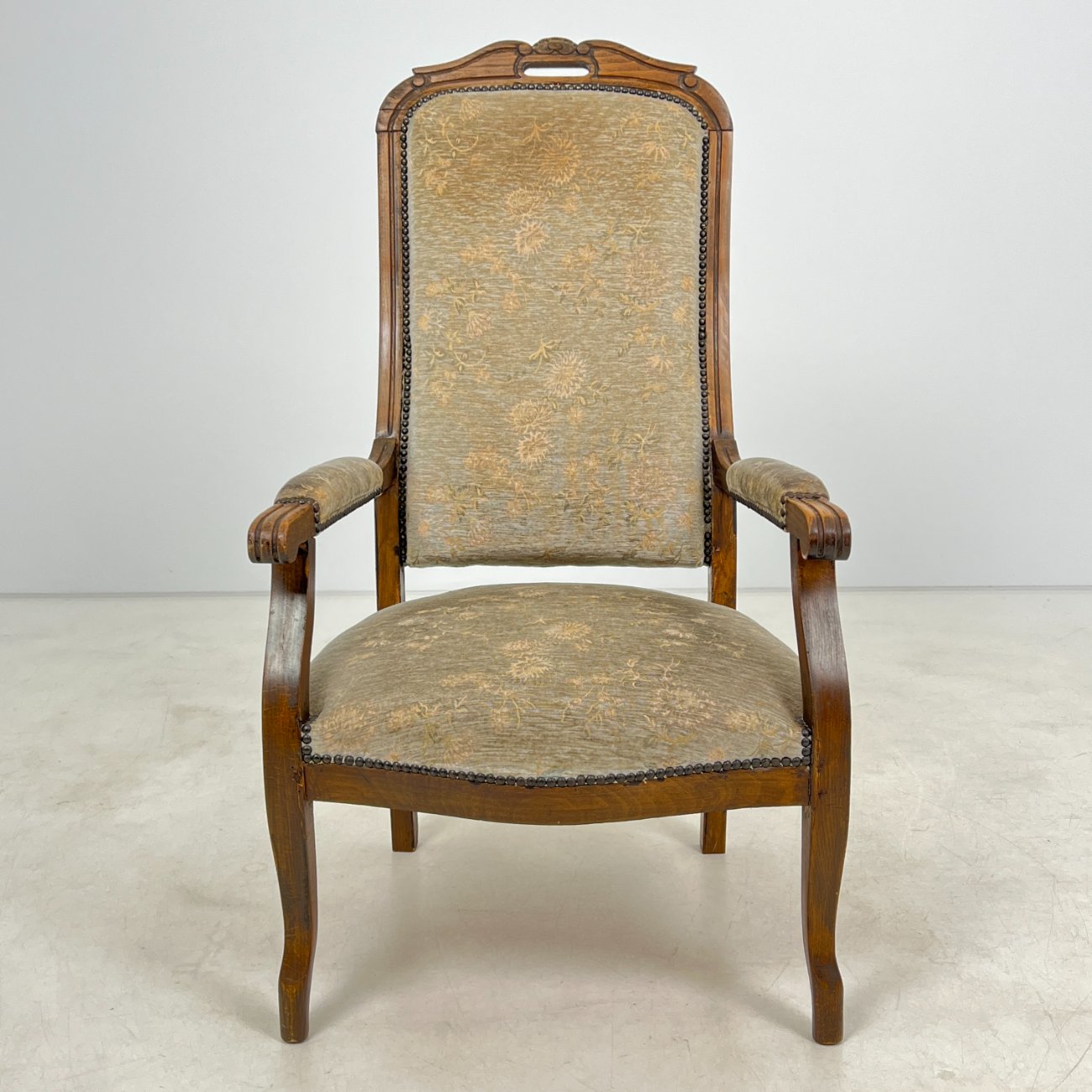 HL0195-valgomojo-kreslai-0 Ąžuolinis krėslas su gobelenu 75×62,5×115 cm, 42 cm