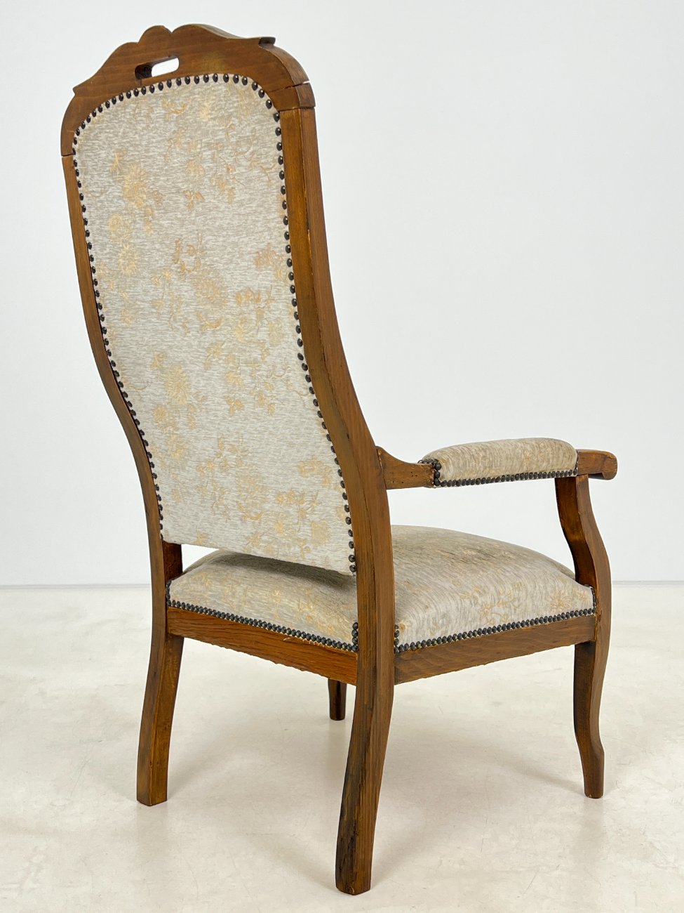 HL0195-valgomojo-kreslai-10 Ąžuolinis krėslas su gobelenu 75×62,5×115 cm, 42 cm