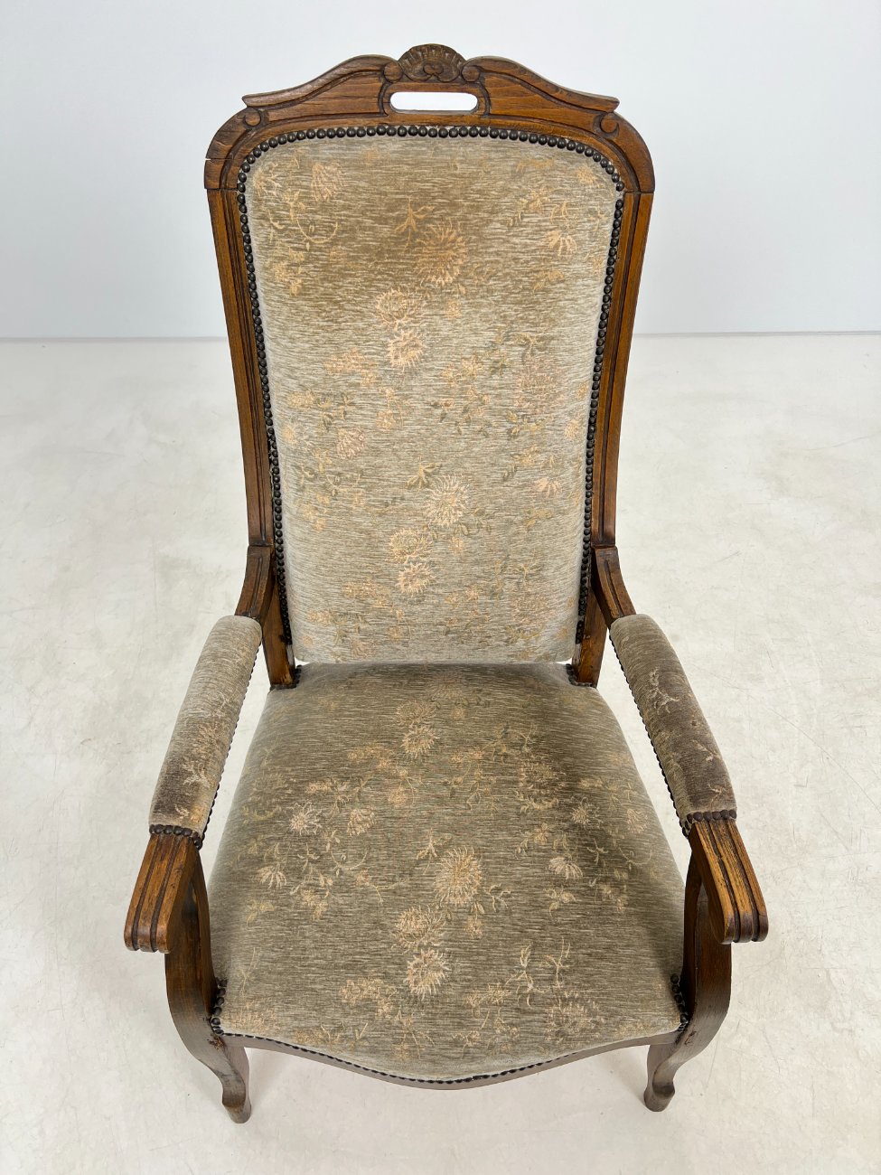 HL0195-valgomojo-kreslai-5 Ąžuolinis krėslas su gobelenu 75×62,5×115 cm, 42 cm