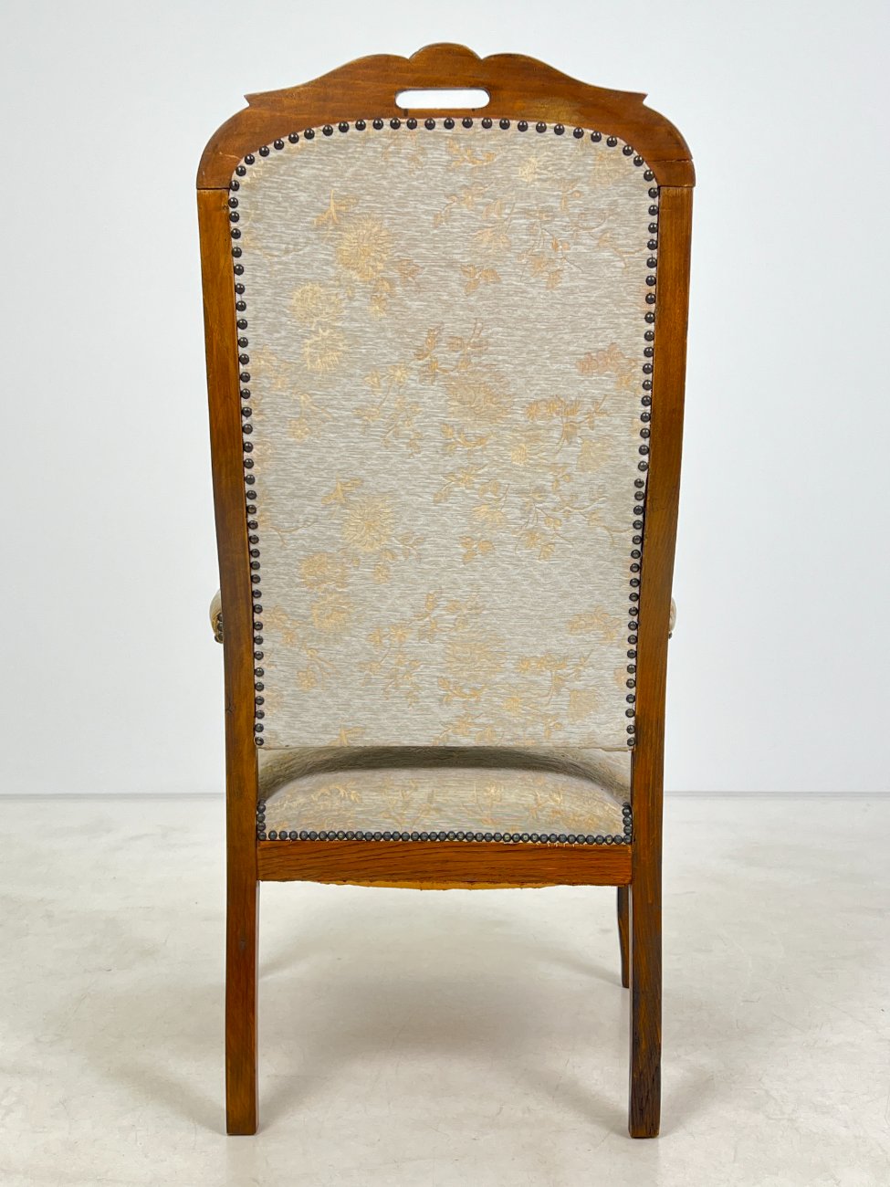 HL0195-valgomojo-kreslai-8 Ąžuolinis krėslas su gobelenu 75×62,5×115 cm, 42 cm