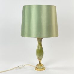 Stalinis žalvario ir onikso šviestuvas žalsvos spalvos gaubtu 31x31x51 cm