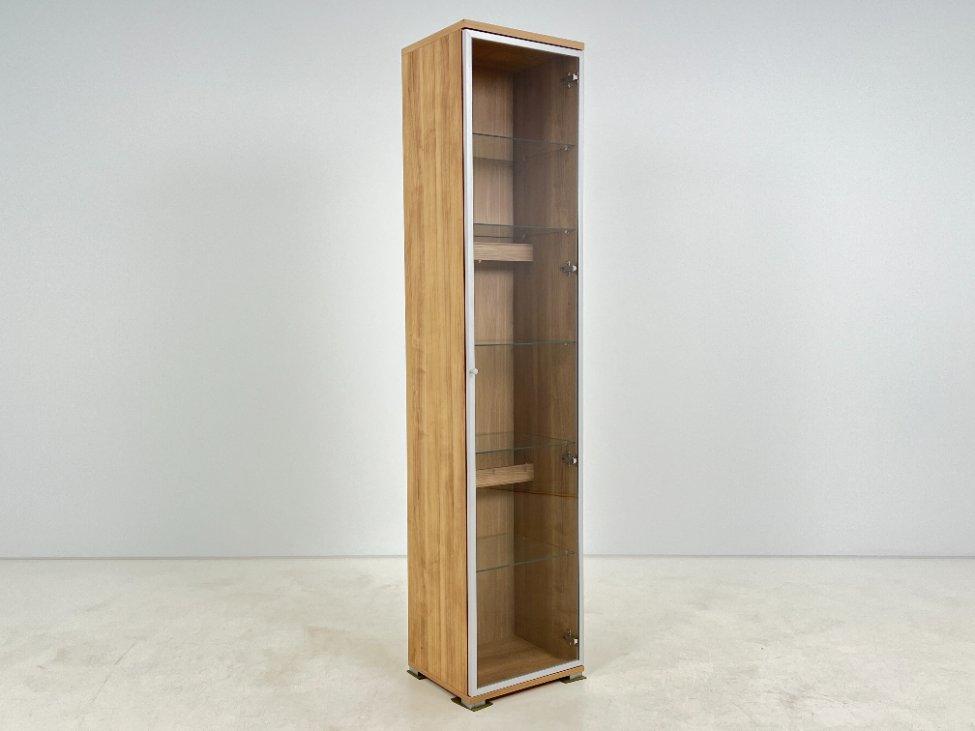 HN0999-vitrinos-2 Vitrina su apšvietimu 39,5×43,5×198 cm