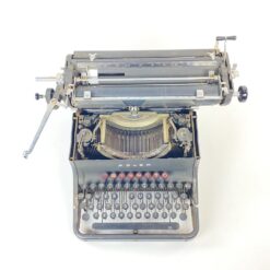 “Adler” rašomoji mašinėlė 40x50x26 cm