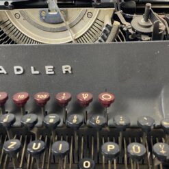 “Adler” rašomoji mašinėlė 40x50x26 cm