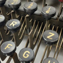 “Adler” rašomoji mašinėlė 40x50x26 cm