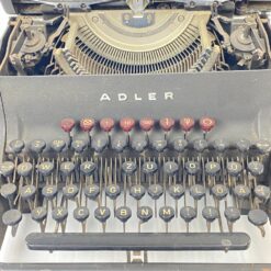 “Adler” rašomoji mašinėlė 40x50x26 cm
