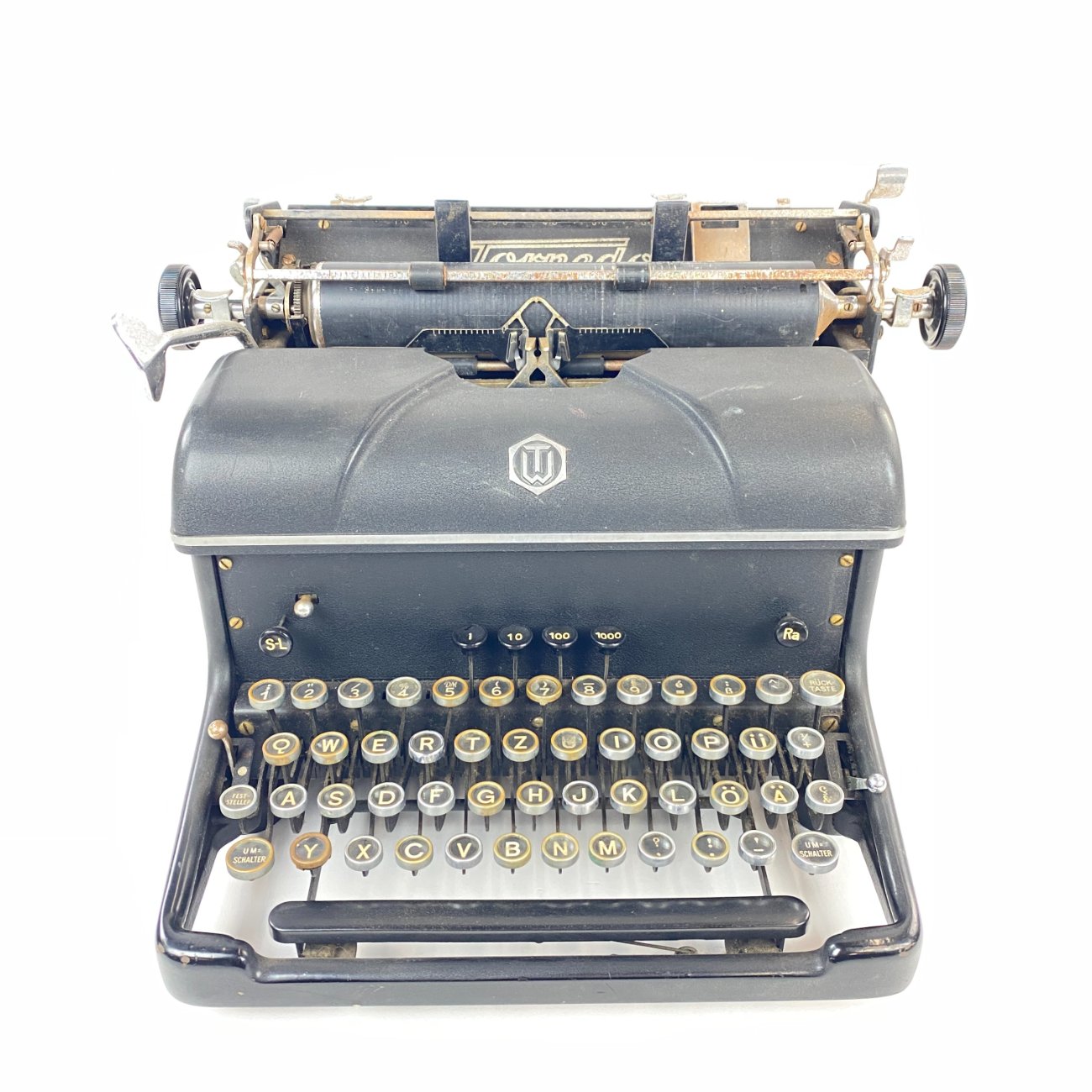 HN1005-rasomosios-masineles-0 “Torpedo” rašomoji mašinėlė 504555 38x39x25 cm