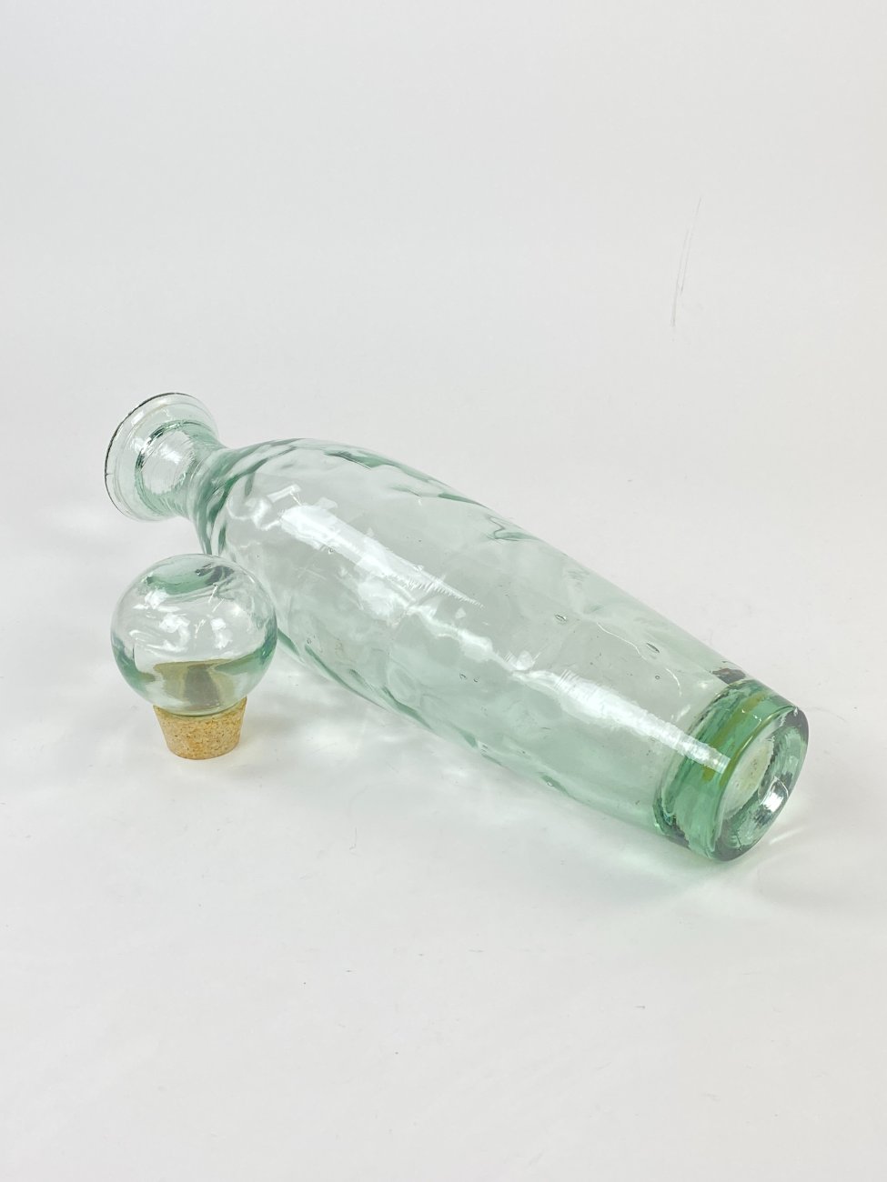 HN1020-grafinai-5 Aukštas stiklinis grafinas 12x12x52 cm