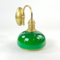 Žalvarinis sieninis šviestuvas su žalios spalvos stiklo gaubtu 24x19x25 cm