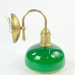 Žalvarinis sieninis šviestuvas su žalios spalvos stiklo gaubtu 24x19x25 cm