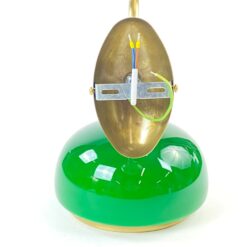 Žalvarinis sieninis šviestuvas su žalios spalvos stiklo gaubtu 24x19x25 cm