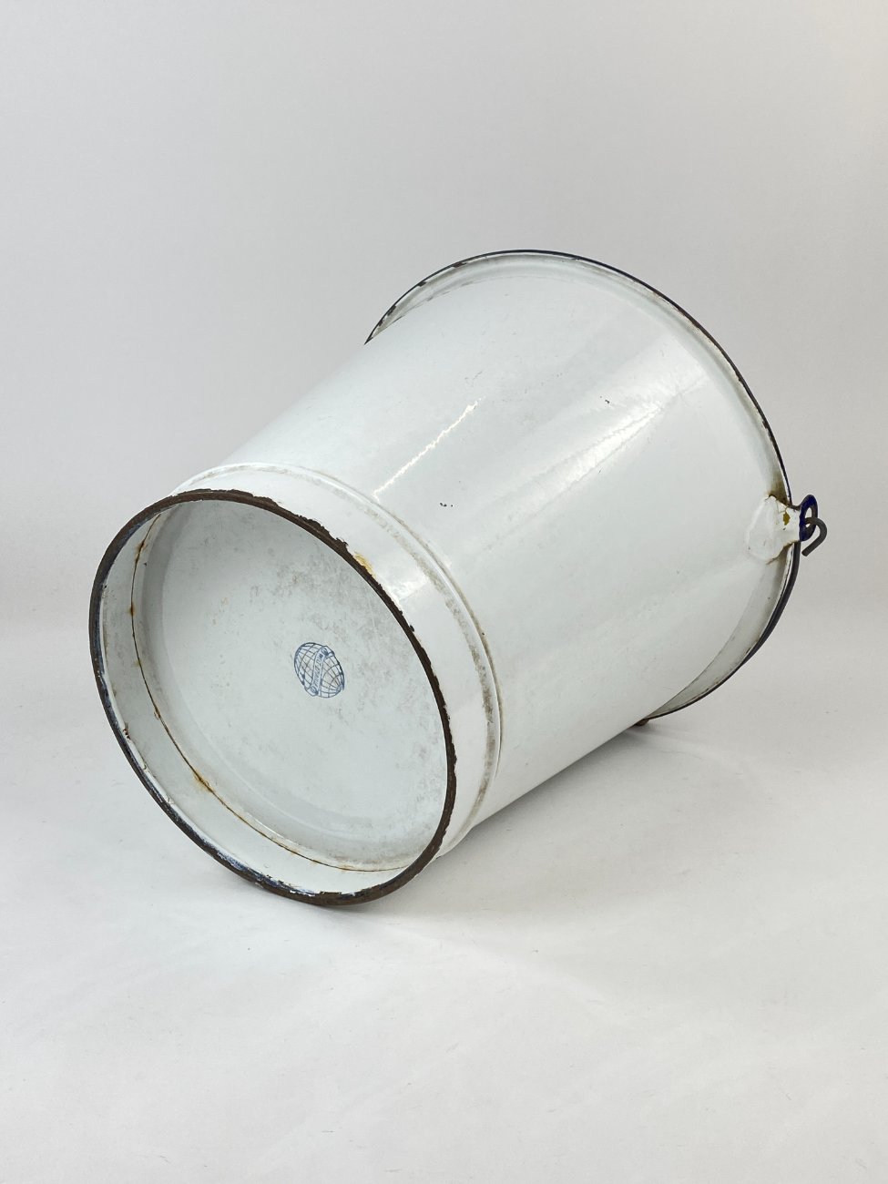 HN1085-metaliniai-indai-10 Emaliuotas kibiras 33,5×34,5×30,5 cm