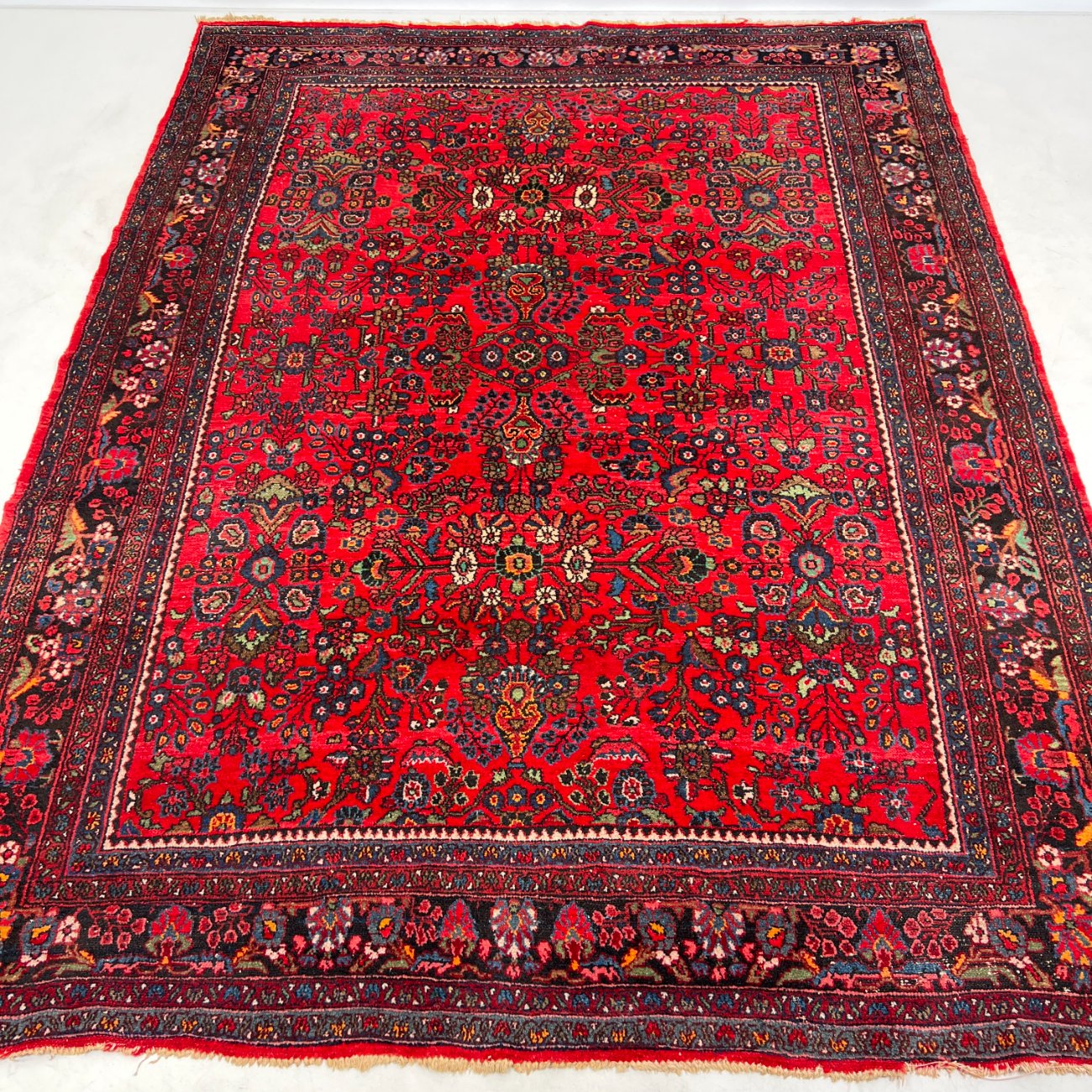 HN1091-kilimai-0 Vilnonis rankų darbo kilimas “Sarouk” 365x267x0,7 cm