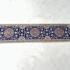 Vilnonis rankų darbo kiliminis takas “Nain” 294x77x0,8 cm