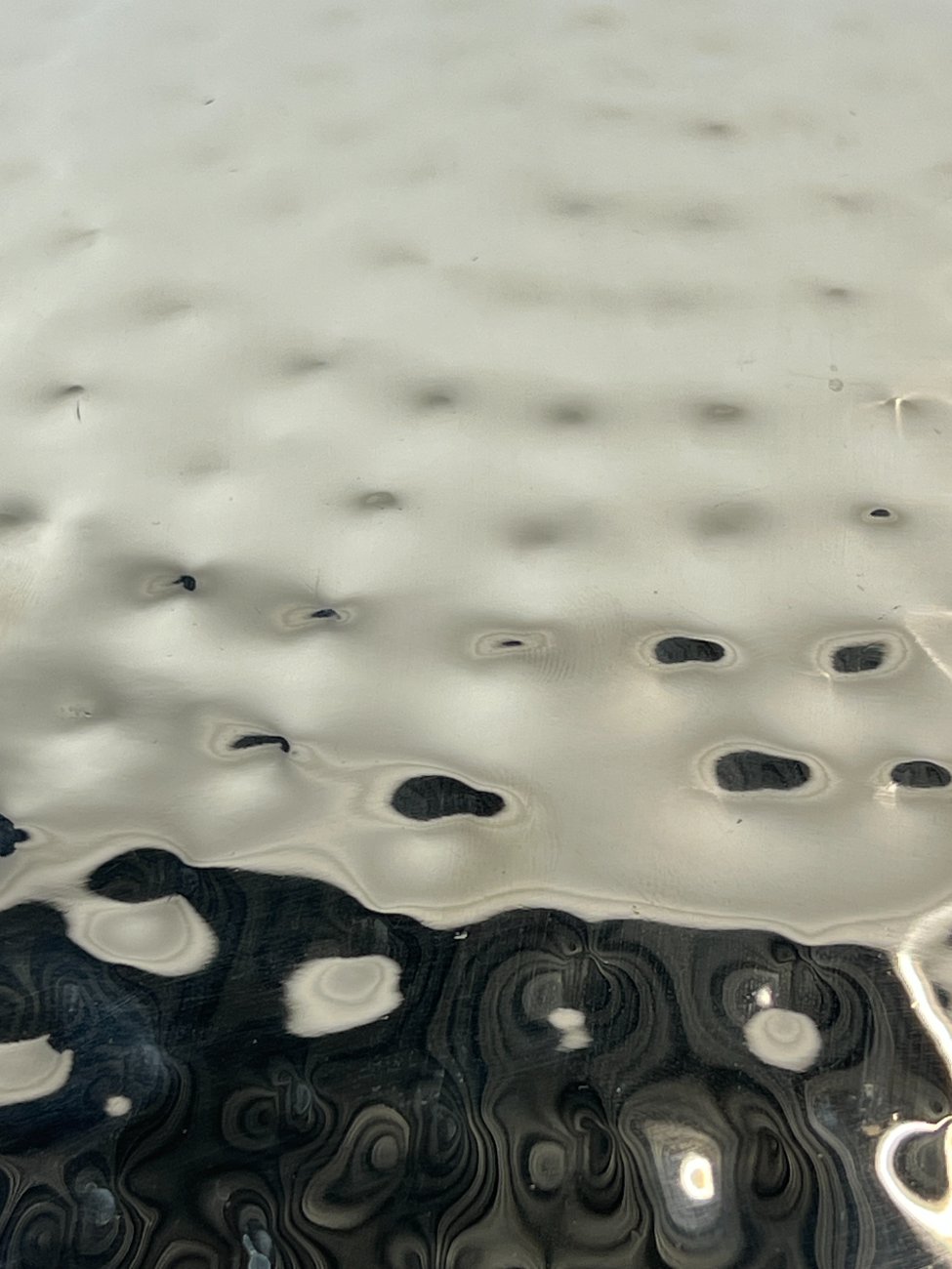 HN1115-kiti-indai-8 Dekoratyvinė metalinė ‘Lambert” vaza 15x42x41,5 cm