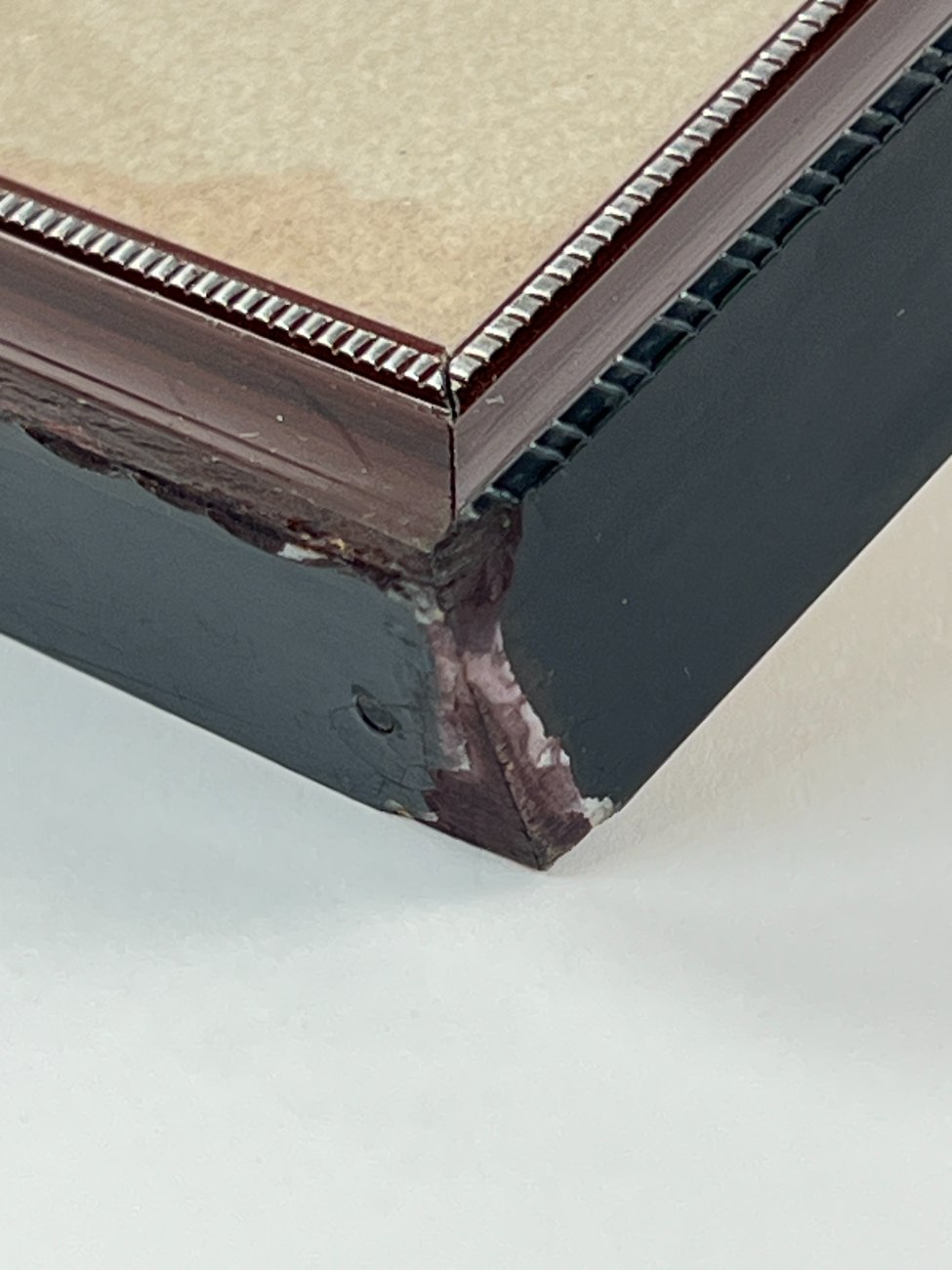 HN1118-grafika-ir-printai-10 Migloto gamtos peizažo printas mediniame rėme su stiklu 2×32,5×40 cm