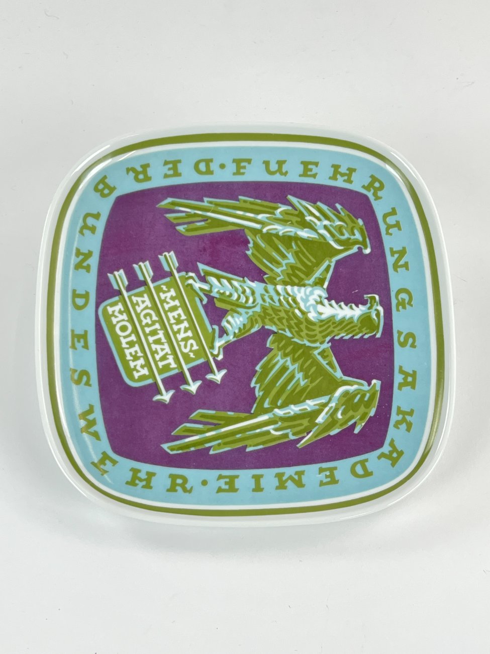 HN1121-rosenthal-4 Porcelianinė Rosenthal lėkštė “Führungsakademie der Bundeswehr” 3x19x19 cm