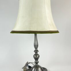 Alavinis stalinis šviestuvas šviesiu eko odos gaubtu 46x46x75 cm