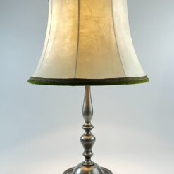 Alavinis stalinis šviestuvas šviesiu eko odos gaubtu 46x46x75 cm