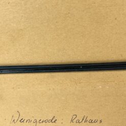 Grafikos darbas “Vernigerodės rotušė” rėme su stiklu 1,5×25,5×31,5 cm